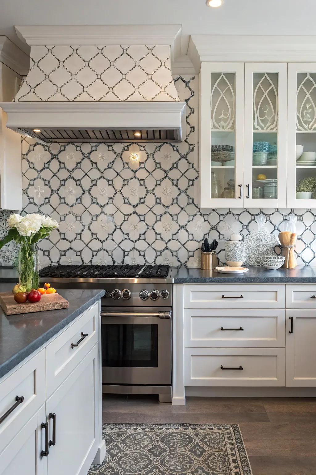 Modern kitchen with arabesque tile backsplash featuring contrasting grout for visual interest.