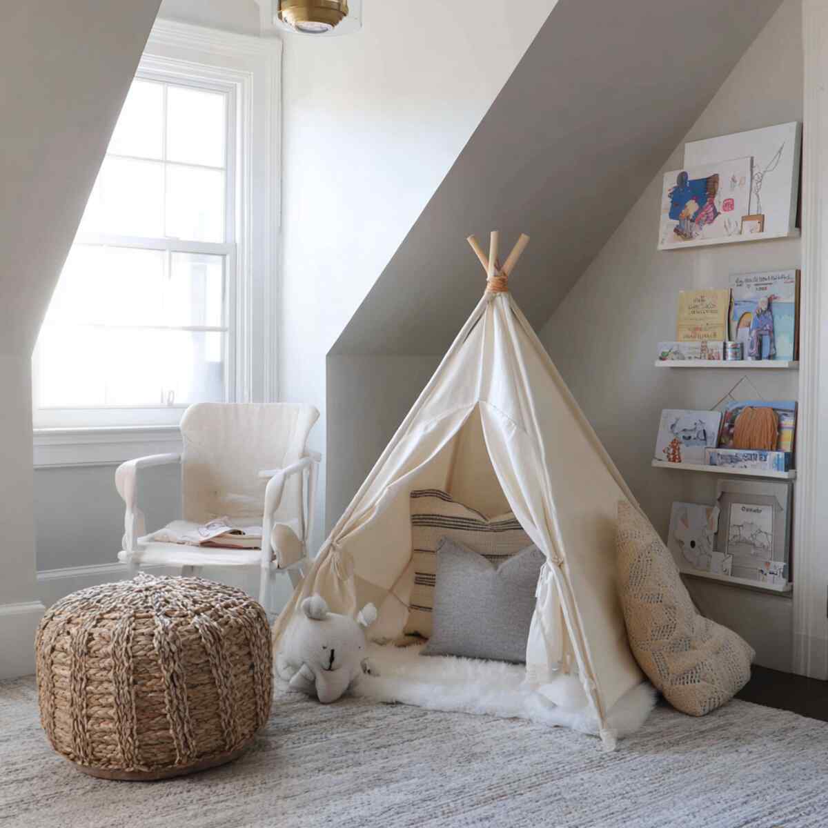 Teepee or Play Tent Corner