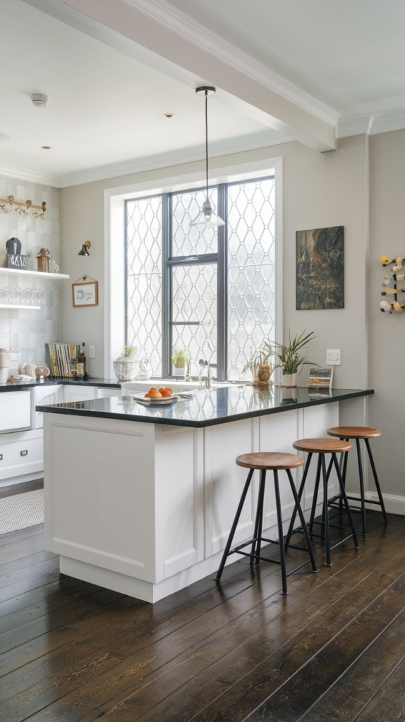 Elegant marble kitchen bar