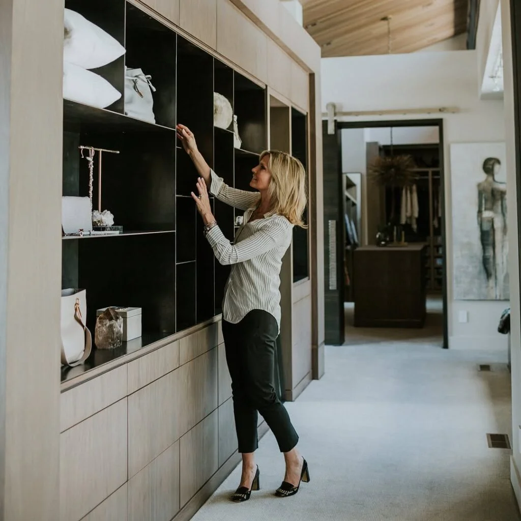 Modern Built-In Purse Storage